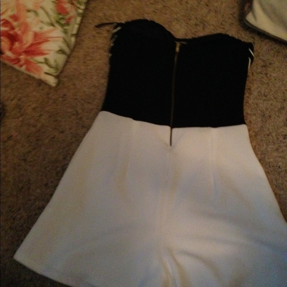 Romper - Picture 2 of 2