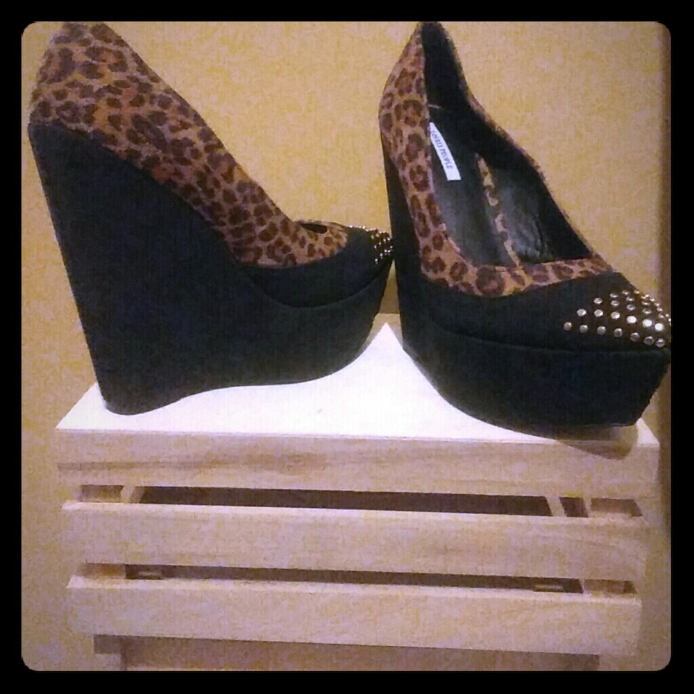Animal Print Platform