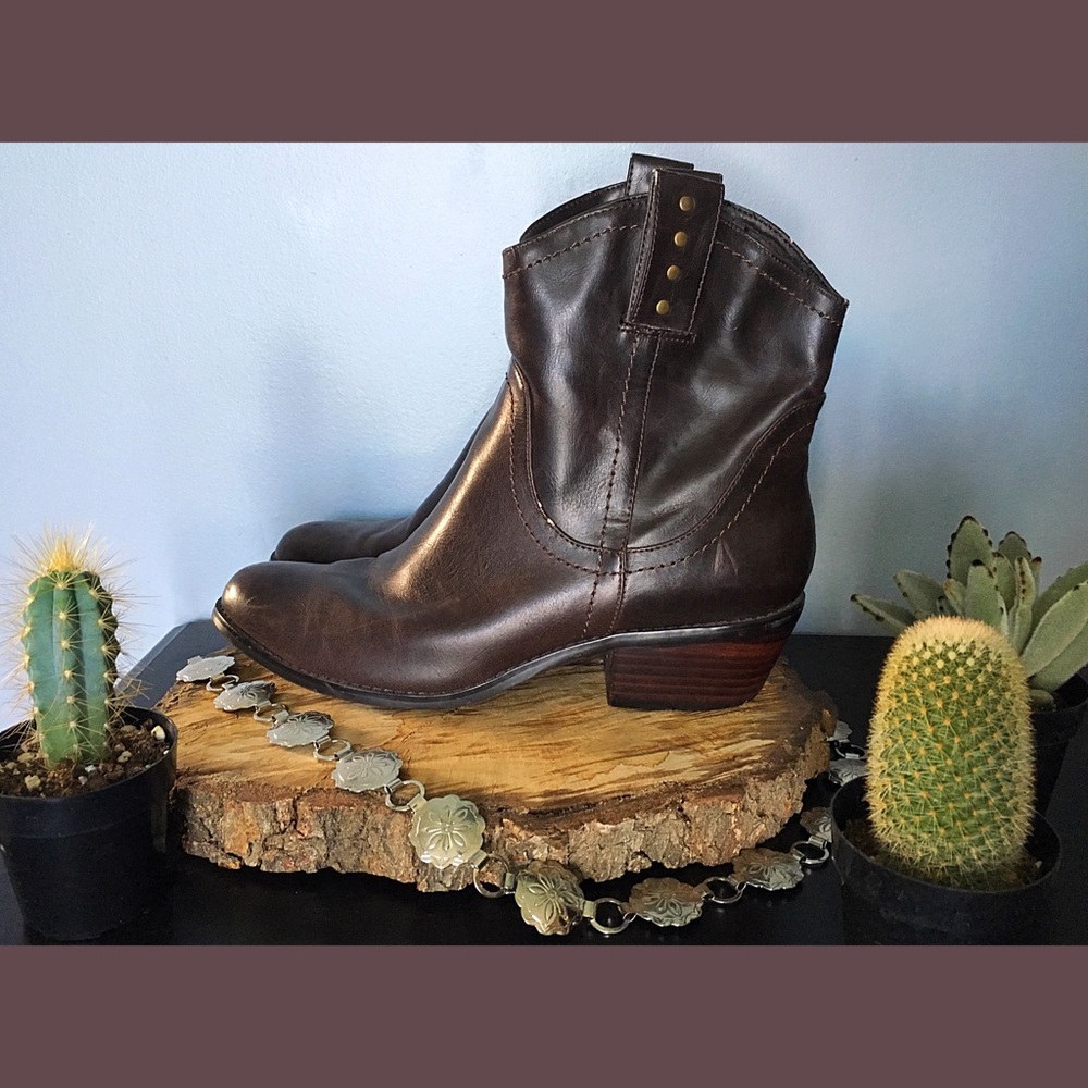 Dark Brown Leather Cowgirl Boots