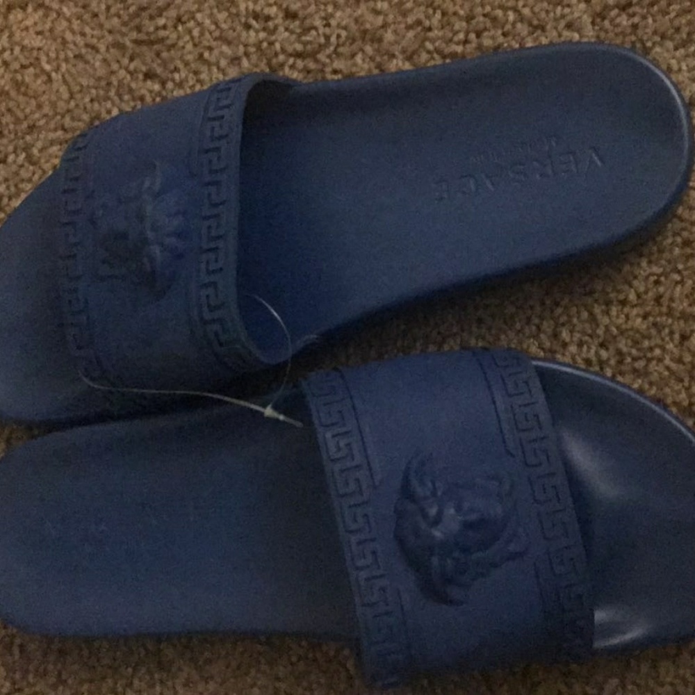 Versace slides