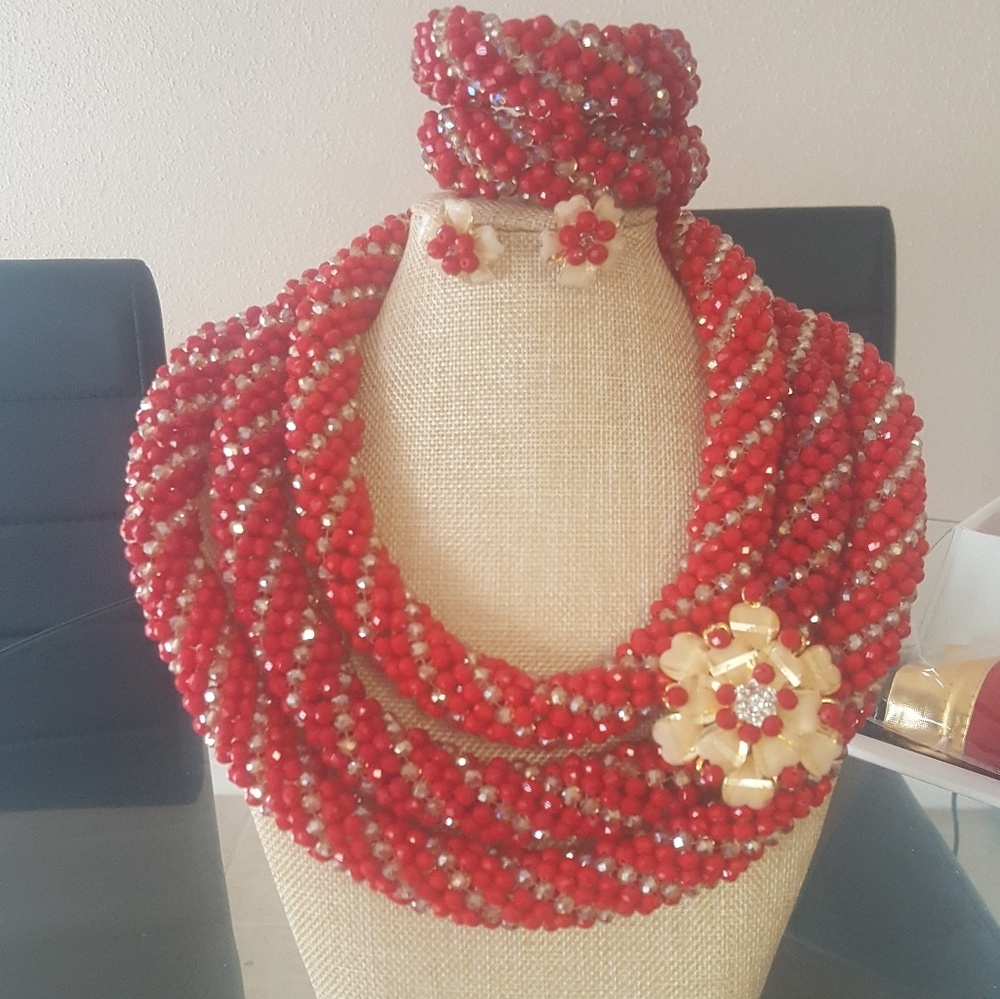 Hand made 3steps red and gold bead set