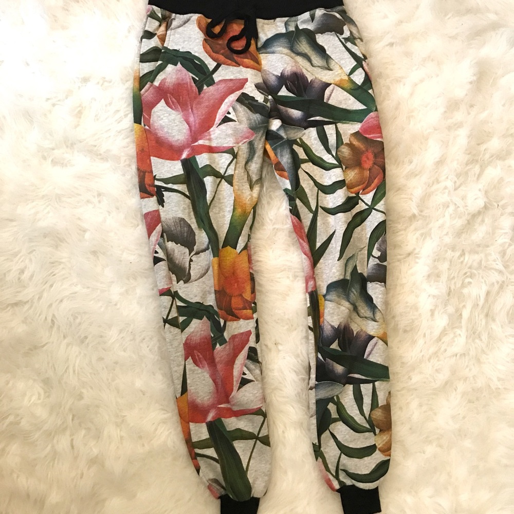 Forever 21 Floral Jogger Sweatpants NWOT