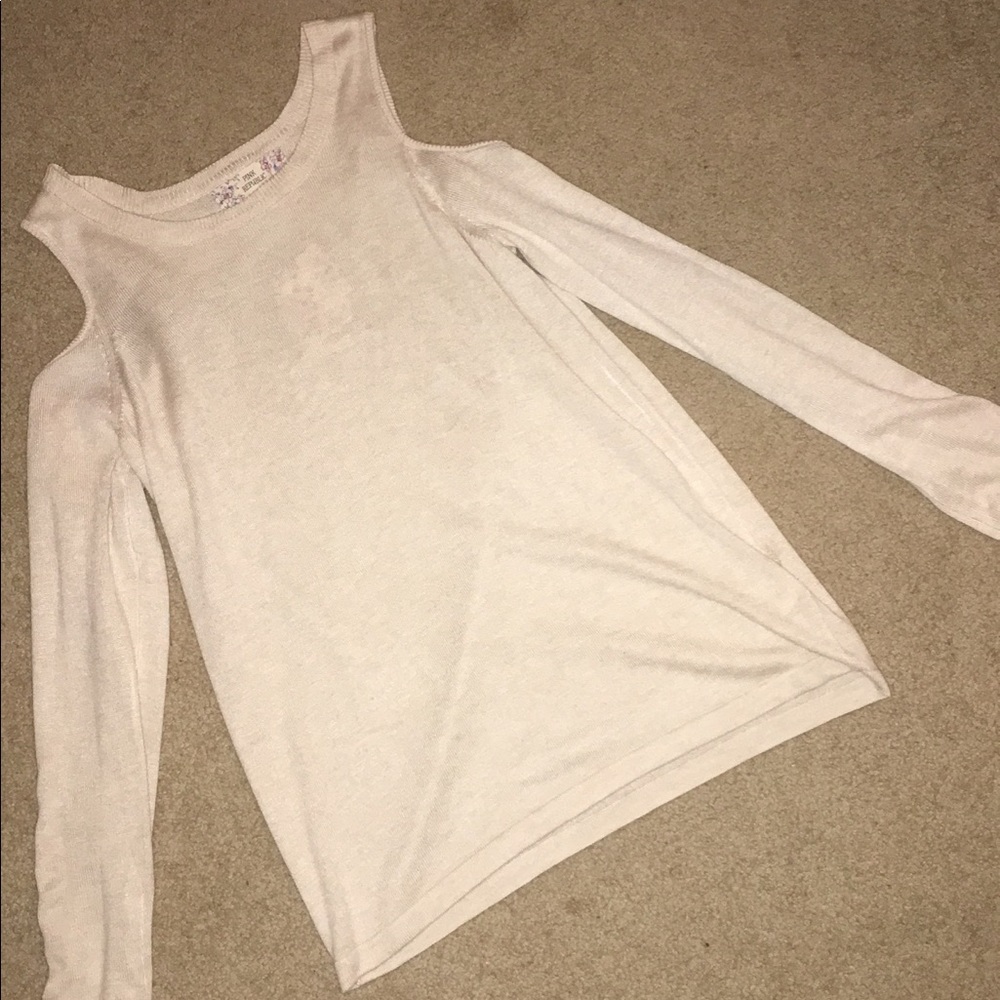 Long Sleeve (off the shoulder) shirt