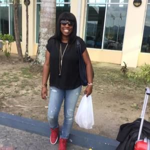 Meet your Posher, Lisa