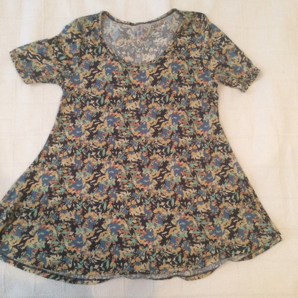 LuLaRoe Jordan top