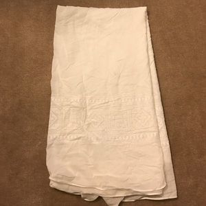 Club Monaco white embroidered scarf