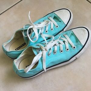 Light Blue Lowtop Converse