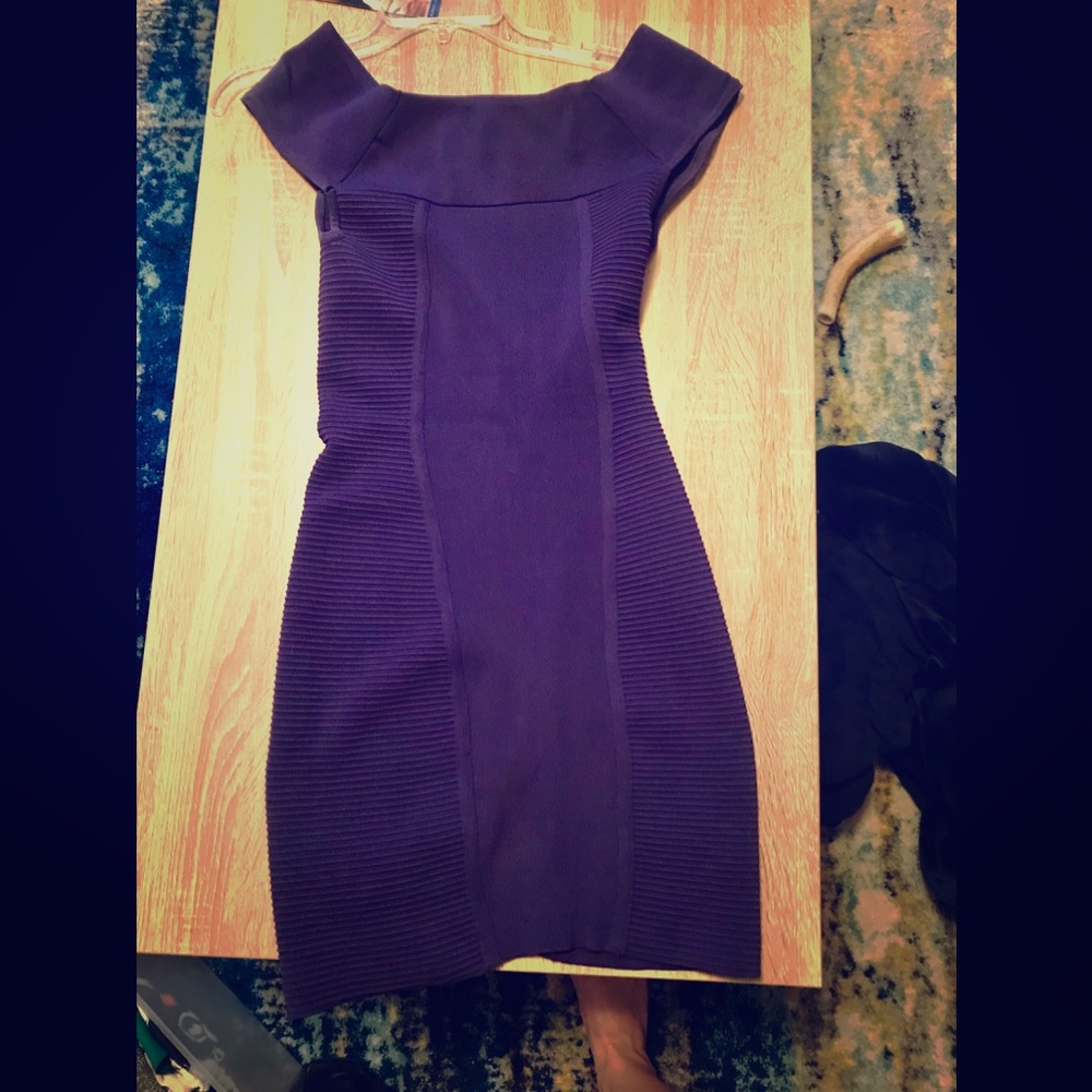 Off the shoulder bodycon dress