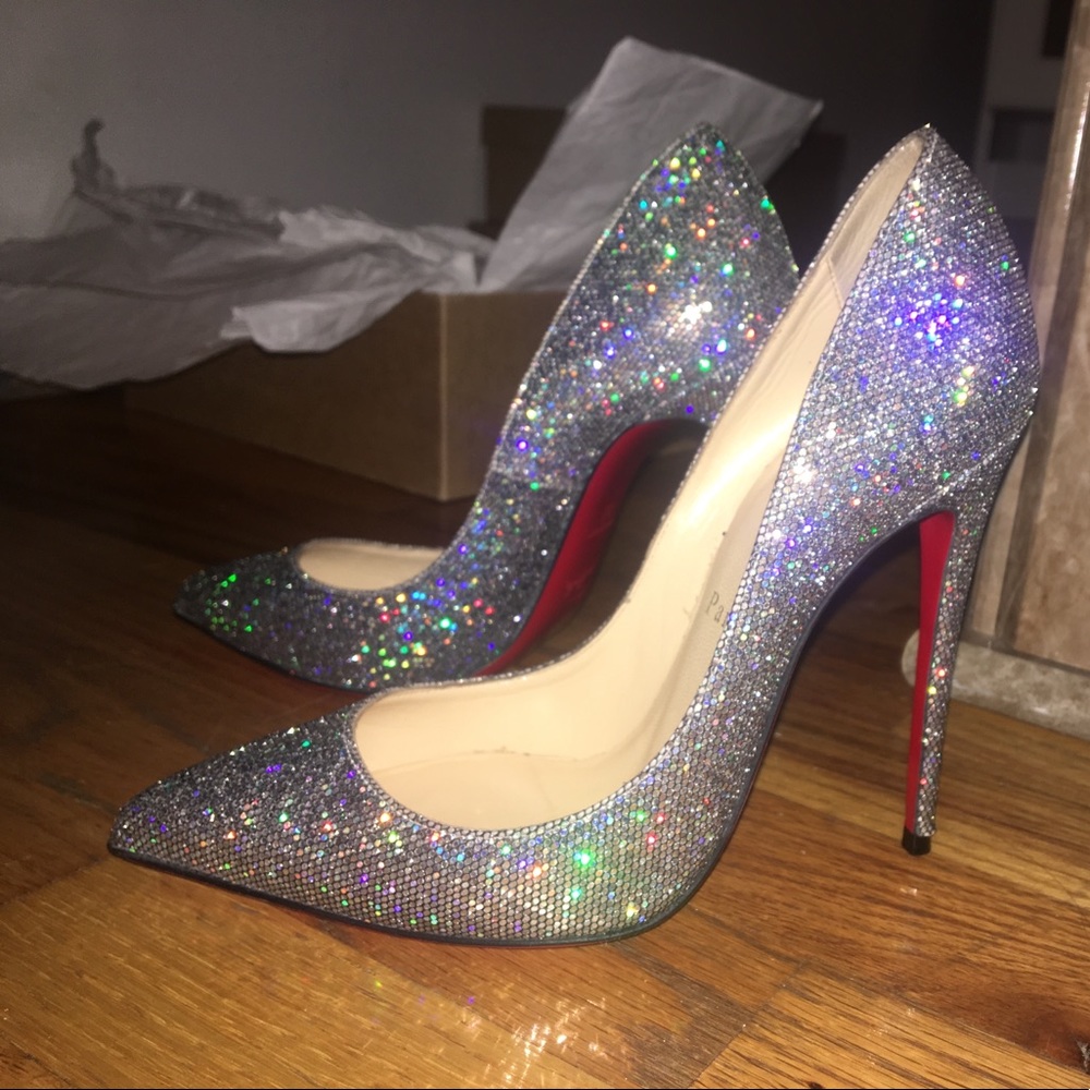 SOLD XXChristian Louboutin Pigalle Follies