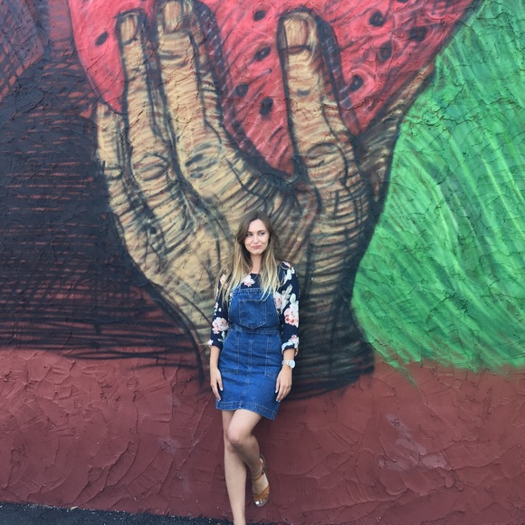 Meet your Posher, Anna - Picture 4 of 4