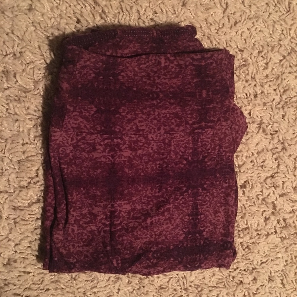 Purple design LulaRoe OS leggings New!!!