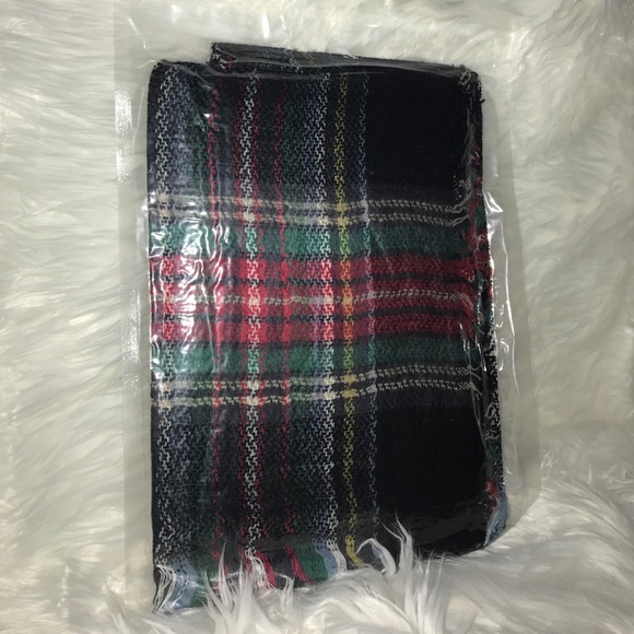 BEST SELLER Blanket Scarf Plaid Christmas Colors - Picture 7 of 7
