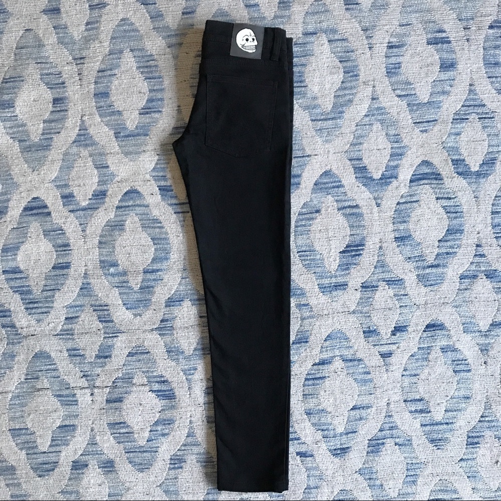 Cheap Monday Black Skinny size 25