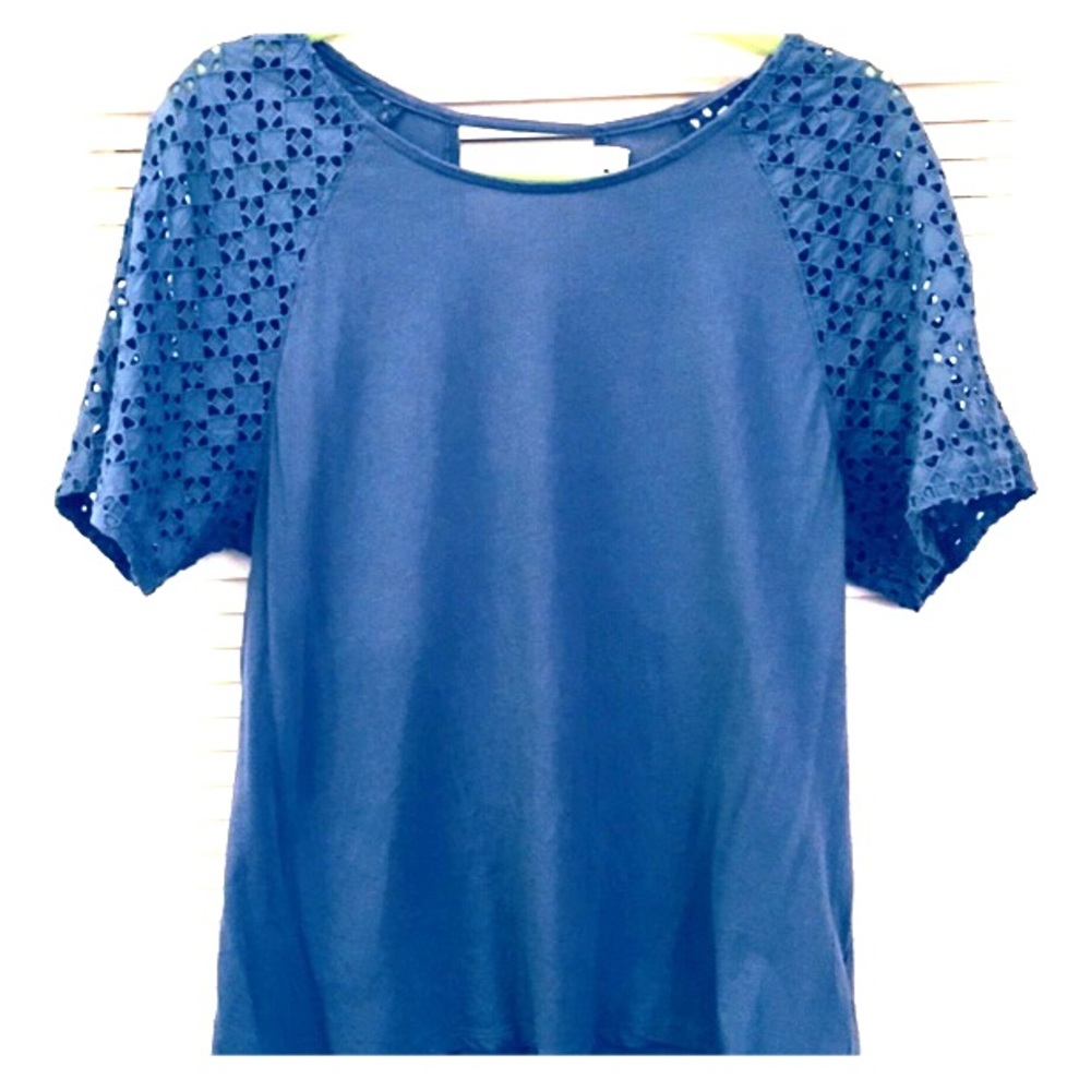 Dark periwinkle lace sleeved t-shirt