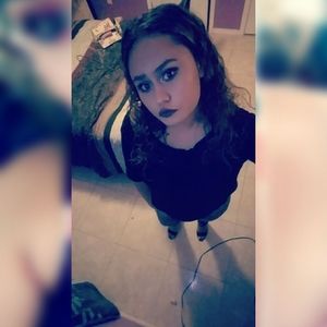 Meet your Posher, Astrid