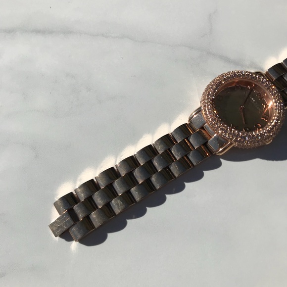 Marc by Marc Jacobs Rose Gold Watch - Picture 6 of 7