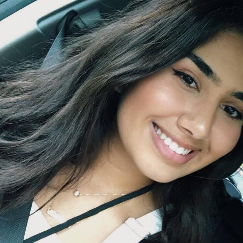 Meet your Posher, Leena