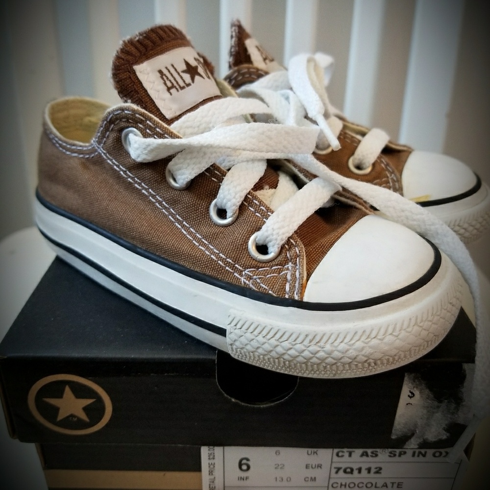 Converse All Star Brown Sneakers size 6
