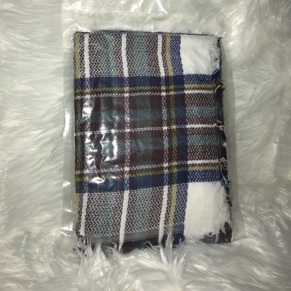 LAST ONE! Blanket Scarf Luxurious Wrap Shawl Gift - Picture 7 of 7