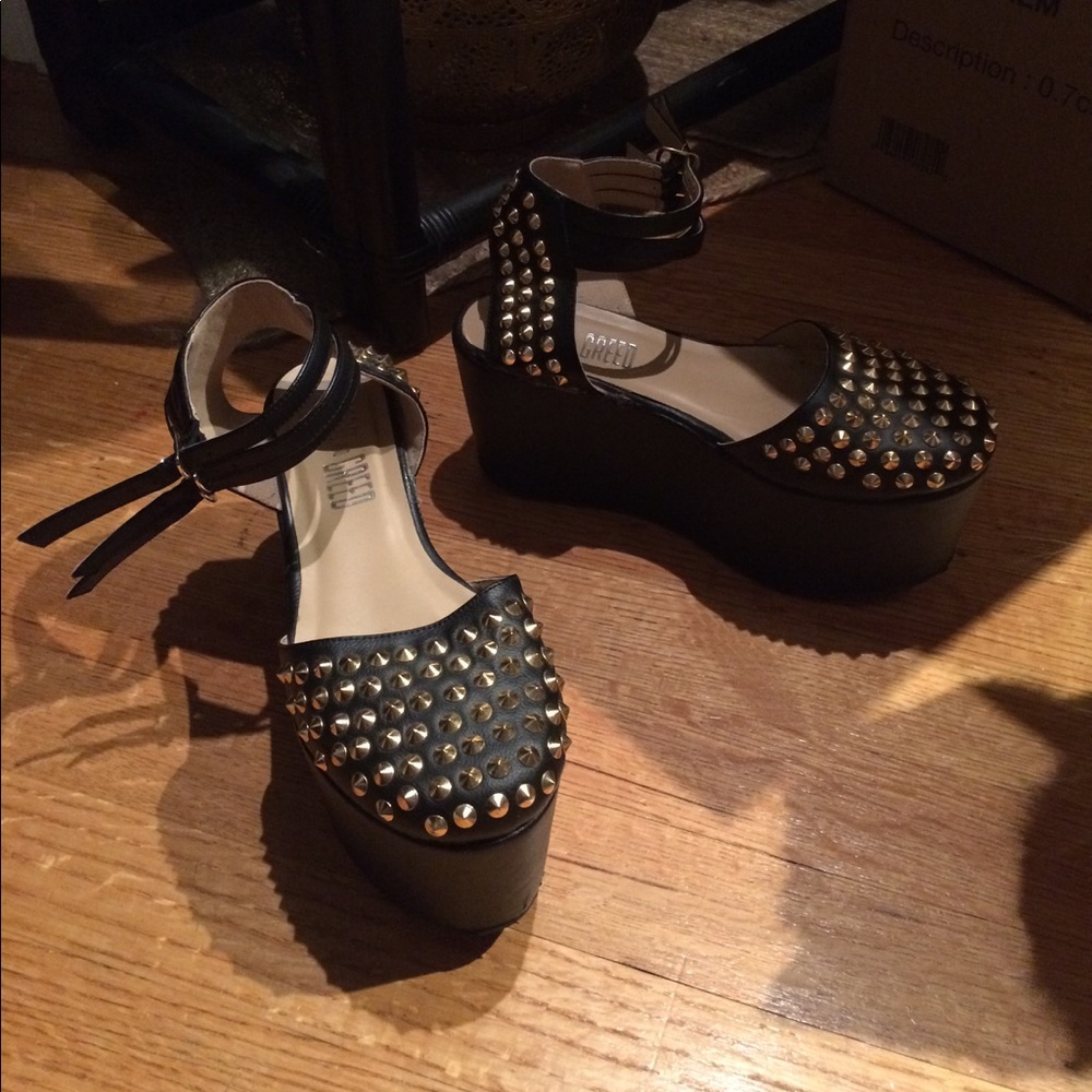 Ego & Greed killer Gold Spiked Platforms