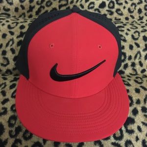 nike semi mesh hat