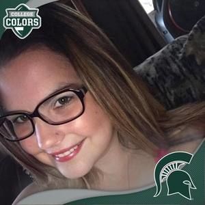 Meet your Posher, Kelsey