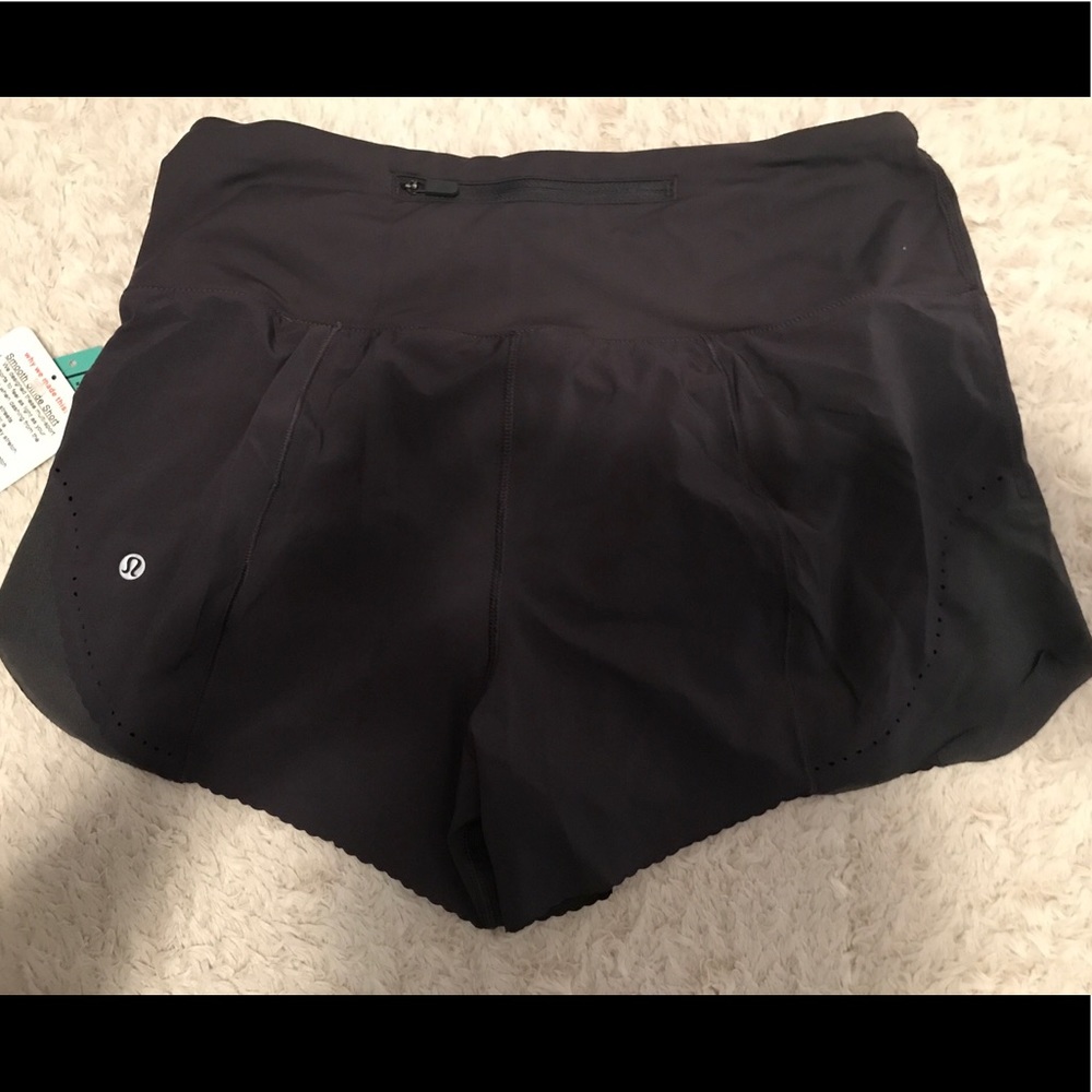 Lululemon Size 6 NWT shorts.