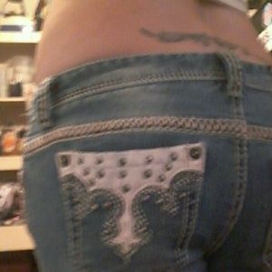 Woman's skinny jeans