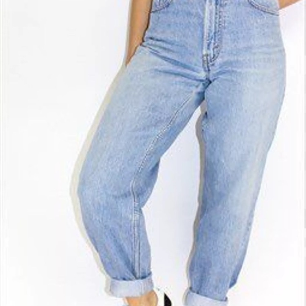 Vintage Faded Mom Jeans High Waist