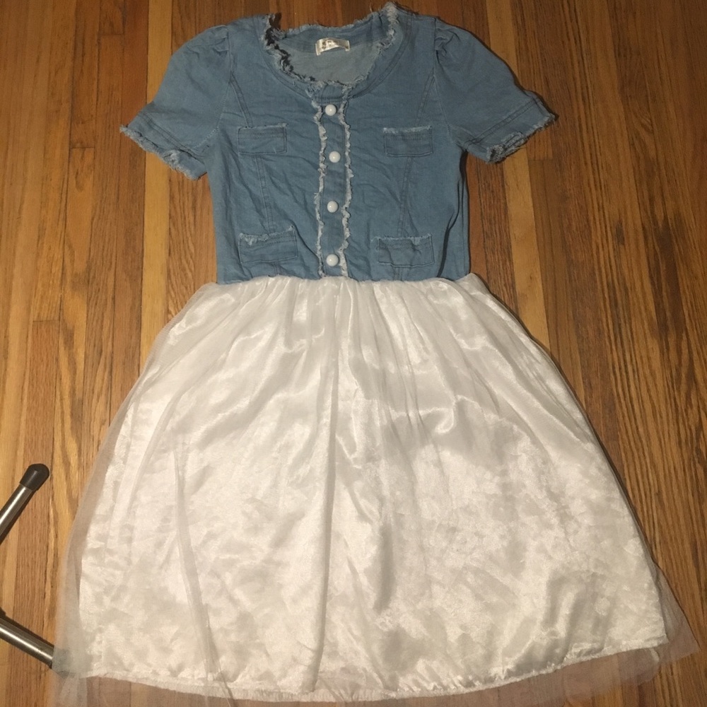 Jean/white tulle dress