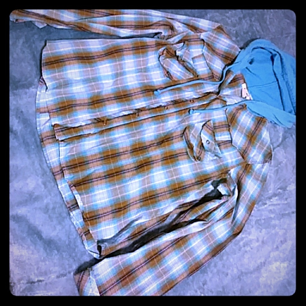 Plaided button up hoddie