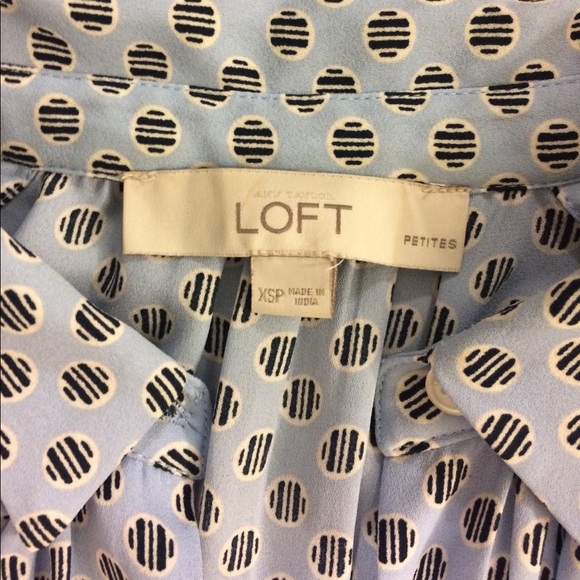 EXTRA 40% OFF 🎊🛍 Loft Sky Blue Blouse - Picture 5 of 5