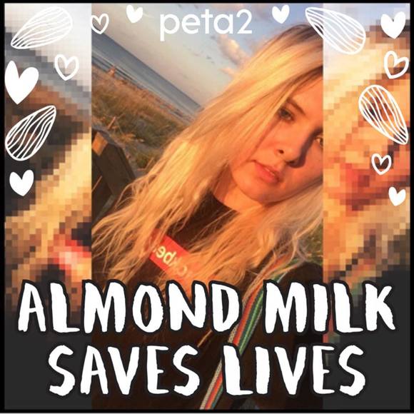 Meet your Posher, Becca - Picture 1 of 1