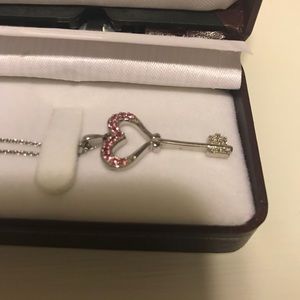 Silver chain necklace with pink stone heart key
