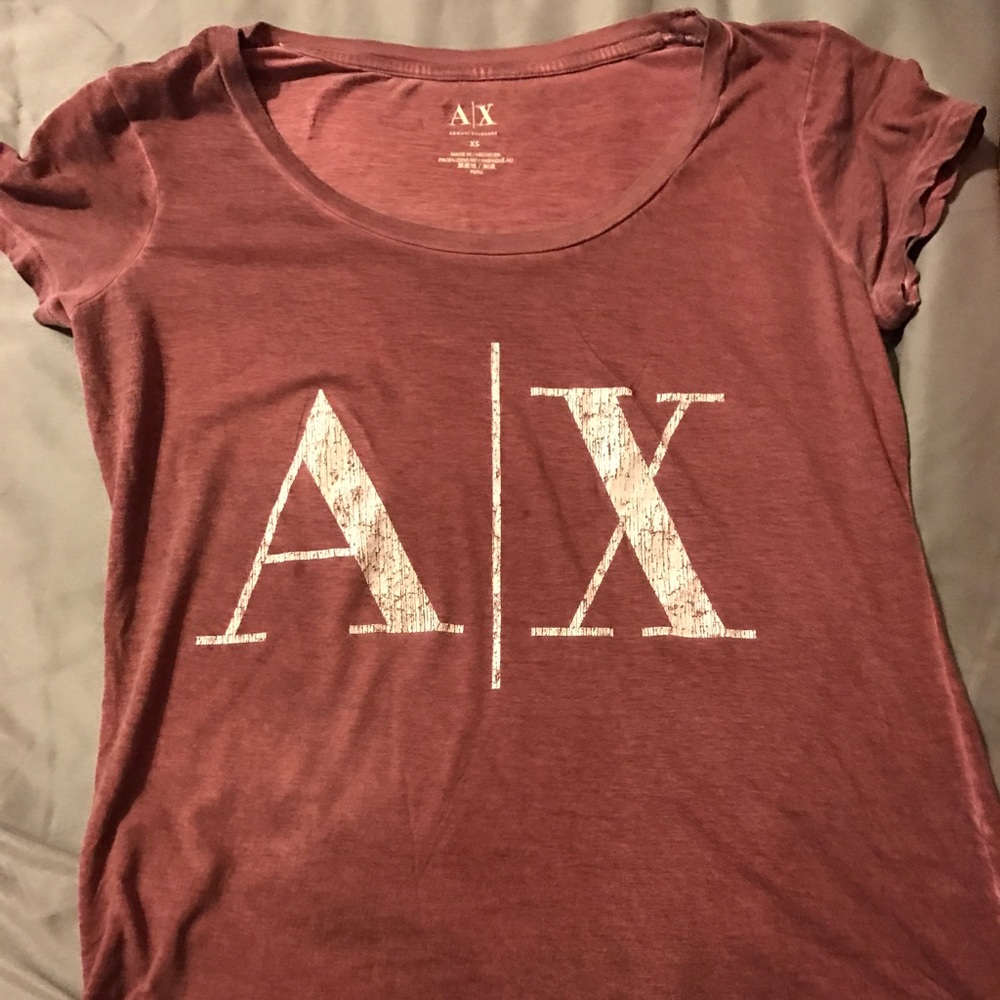 Armani Exchange T Shirt🌹 - Picture 2 of 3