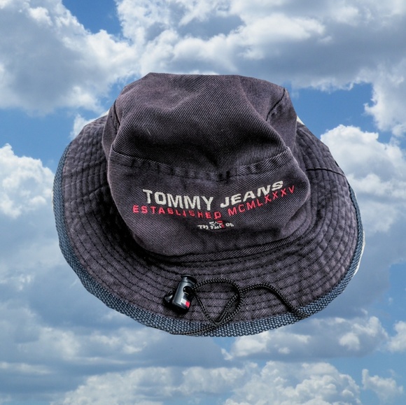 Tommy Hilfiger Other - Tommy Hilfiger Bucket Hat