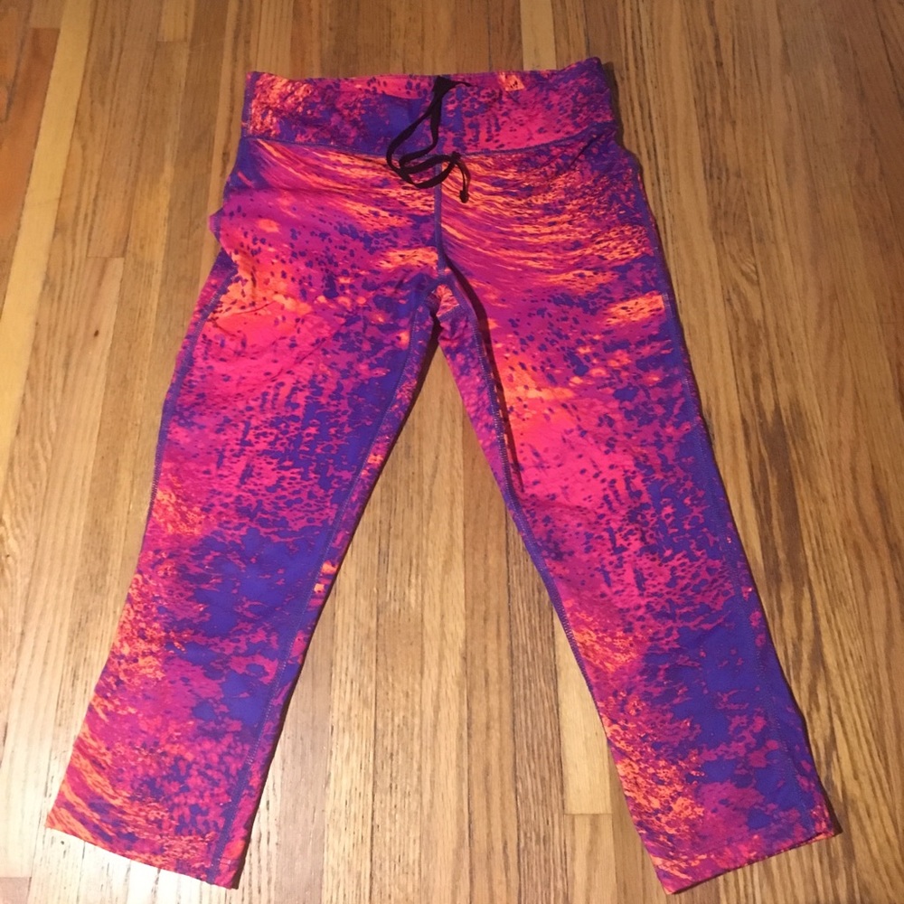Multicolored Xersion workout capris