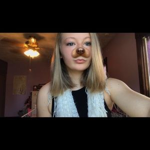 Meet your Posher, Lucy