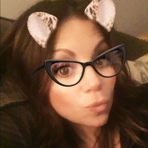 Meet your Posher, Michele