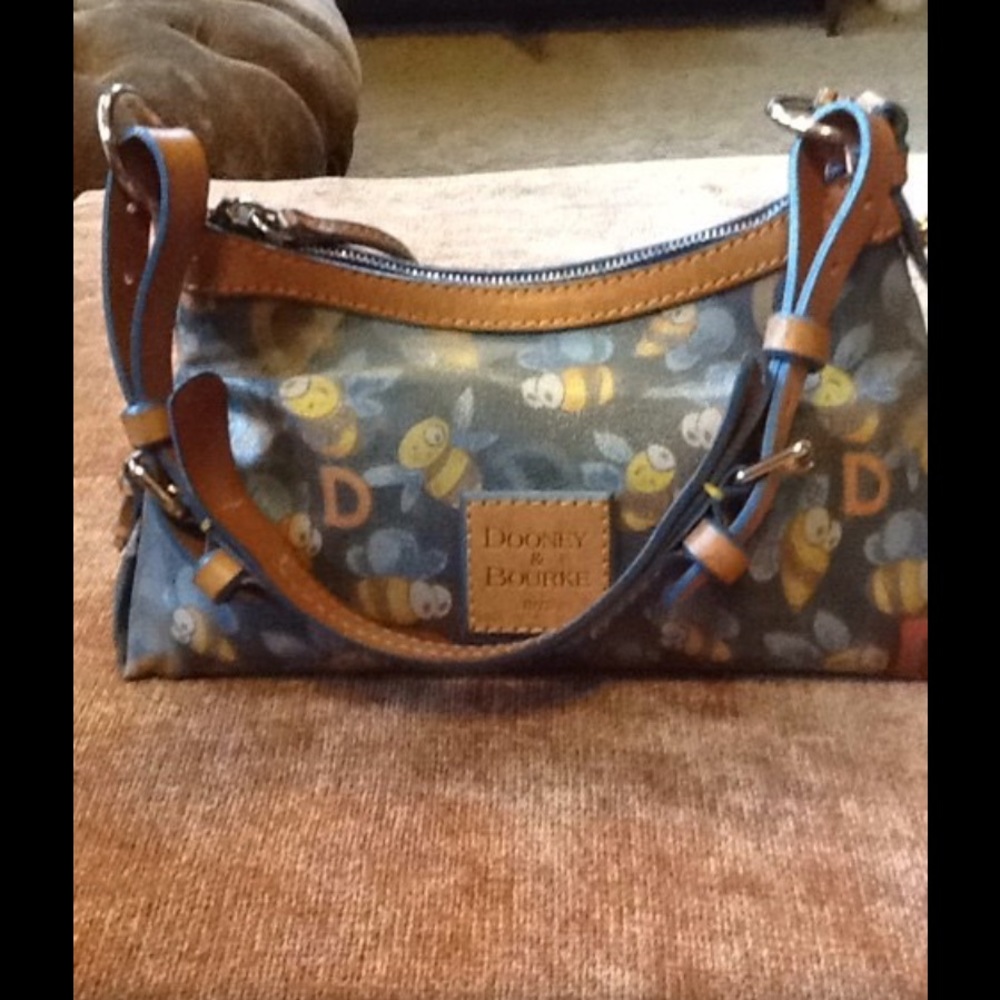 Vintage dooney and bourke bag