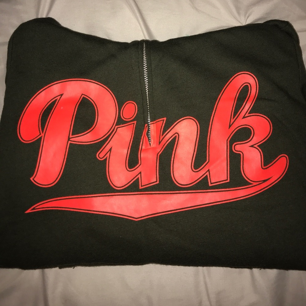 VS pink half zip