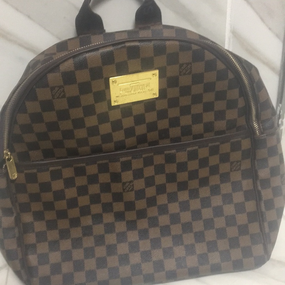 Purse backpack style