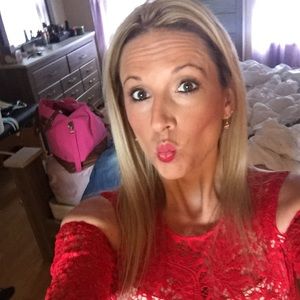 Meet your Posher, Brit