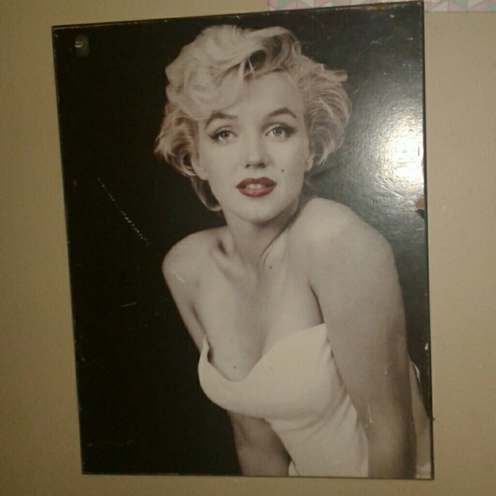 Marilyn Monroe wooden picture