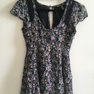 Women’s floral dress