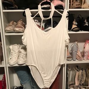 PLUS SIZE CUT OUT CHOKER BODYSUIT