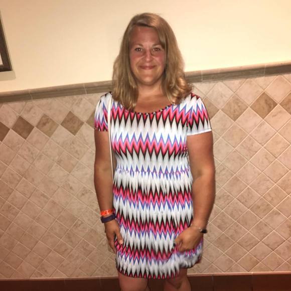 Meet your Posher, Sue - Picture 1 of 1