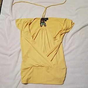 This is a very sexy size medium top