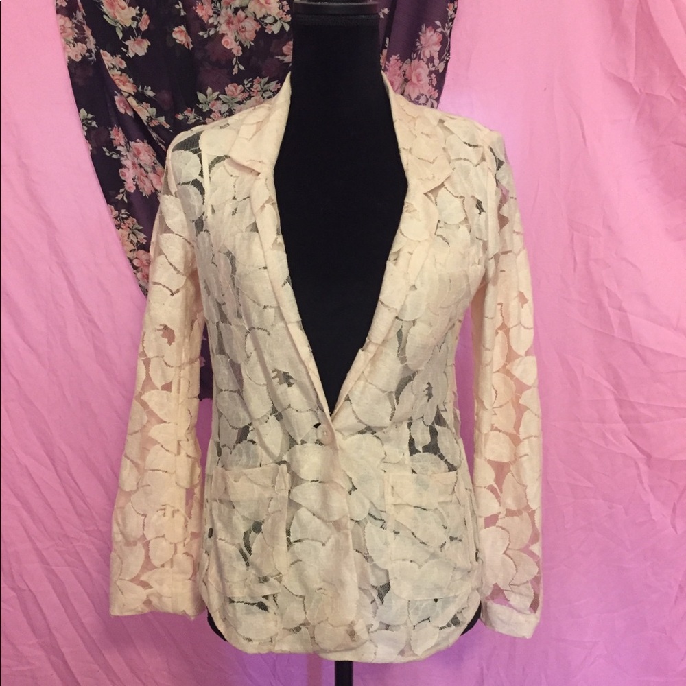 Women’s XXS BCBGeneration Pink Floral Blazer