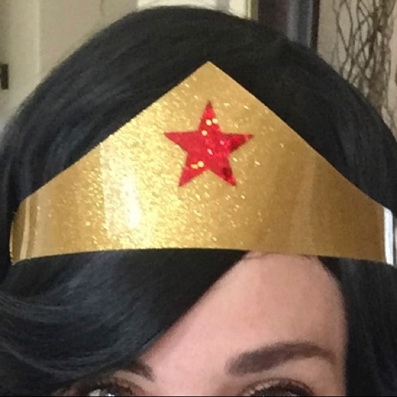 WONDER WOMAN COSTUME - Picture 3 of 8